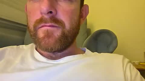 Snapshot of aussie_dadbod6969 chatting on 05/30/26, 02:25 aussie_dadbod6969 online show from 05/30/26, 02:25