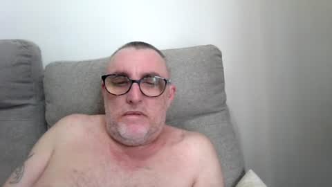 aussie_ozzie online show from 07/06/26, 01:57