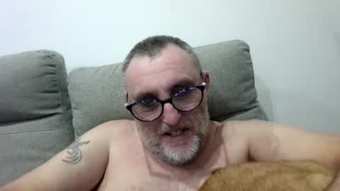 aussie_ozzie online show from 07/20/26, 10:39