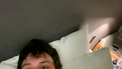 Snapshot of aussiecouple101798558 chatting on 01/31/26, 10:08 aussiecouple101798558 online show from 01/31/26, 10:08