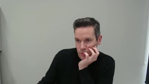 aussiesurfer0000 online show from 12/02/25, 06:41