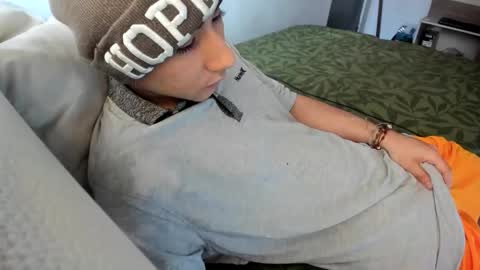 austin1119a online show from 11/21/25, 04:49