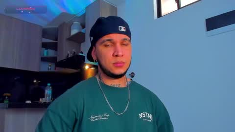 A online show from 05/22/26, 09:42