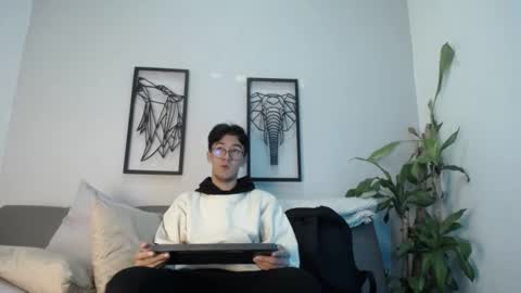 austinreeds online show from 10/27/25, 11:58