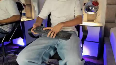 austinreeds online show from 03/04/26, 12:11