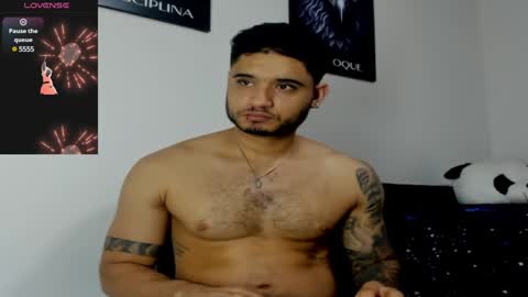 AustinTorres  online show from 02/07/25, 04:37