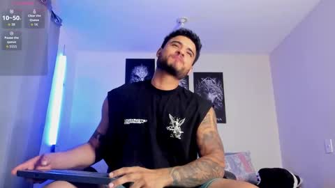 AustinTorres  online show from 10/20/25, 02:45