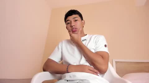 Ebony Austin online show from 01/16/26, 07:18