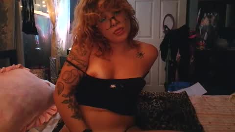 Autie 3 online show from 05/08/26, 02:39