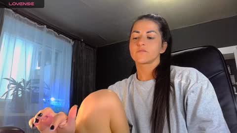 Ava online show from 02/06/25, 12:48