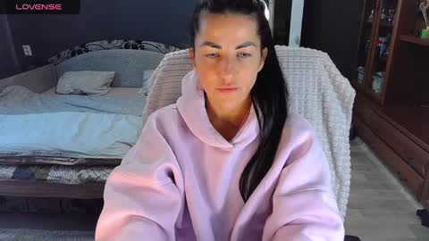 Snapshot of ava__doll chatting on 04/25/26, 11:24 Ava online show from 04/25/26, 11:24