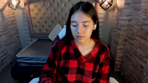 Snapshot of ava_broown chatting on 12/03/24, 03:20              online show from 12/03/24, 03:20