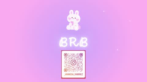 Snapshot of ava_broown chatting on 12/23/24, 02:13              online show from 12/23/24, 02:13