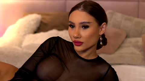 Ava online show from 12/19/24, 10:00