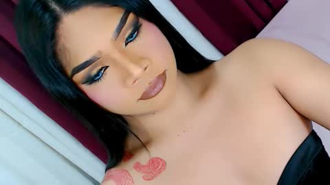 Ava online show from 10/24/25, 09:06