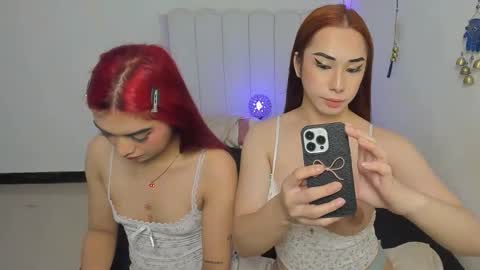 Snapshot of ava_maria69 chatting on 10/24/25, 06:37 ava_maria69 online show from 10/24/25, 06:37