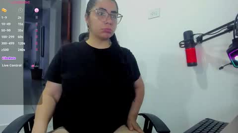 ava muse online show from 10/28/25, 06:21