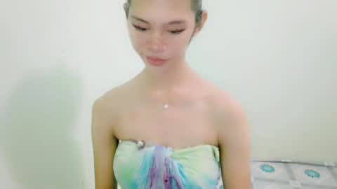 avacadaxcx online show from 09/13/25, 10:53