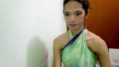 avacadaxcx online show from 10/19/25, 09:59