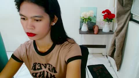 avacadaxcx online show from 04/05/26, 01:19