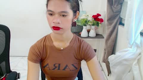 avacadaxcx online show from 04/11/26, 12:04