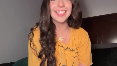 avangelinefunn99 online show from 04/05/26, 07:16