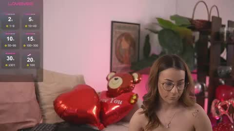 AvaReed online show from 02/13/25, 05:16