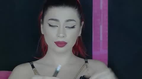 Ava Reina online show from 10/13/25, 04:51