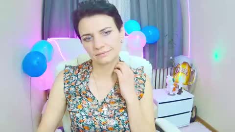 avasaturnian online show from 09/17/25, 12:29