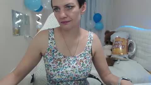 avasaturnian online show from 09/21/25, 12:07