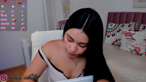 Ava  online show from 11/21/25, 05:22