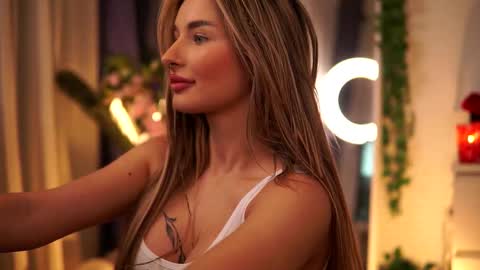 Carina online show from 02/21/25, 02:39