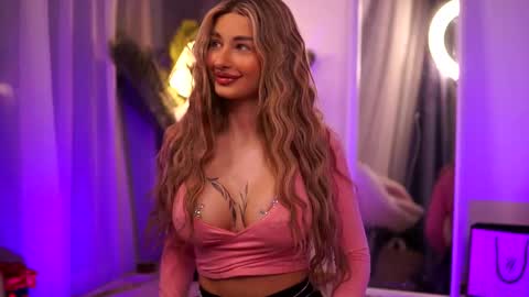 Carina online show from 03/04/25, 11:11