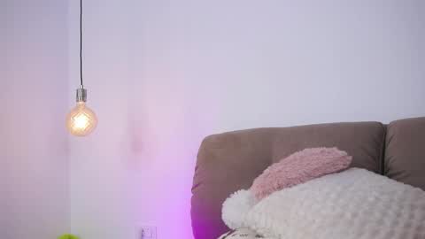 Carina online show from 04/21/26, 05:06