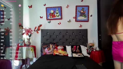 Snapshot of avatomas chatting on 12/11/24, 02:52 Ava Tomas online show from 12/11/24, 02:52
