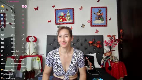 Snapshot of avatomas chatting on 12/25/24, 07:13 Ava Tomas online show from 12/25/24, 07:13