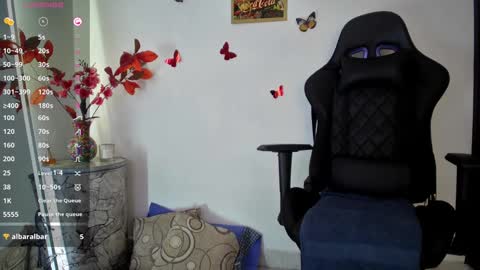 Snapshot of avatomas chatting on 01/17/25, 03:55 Ava Tomas online show from 01/17/25, 03:55