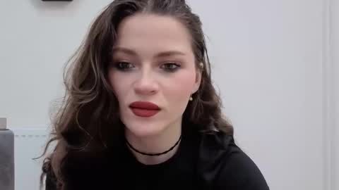 Aveline online show from 04/03/26, 05:33