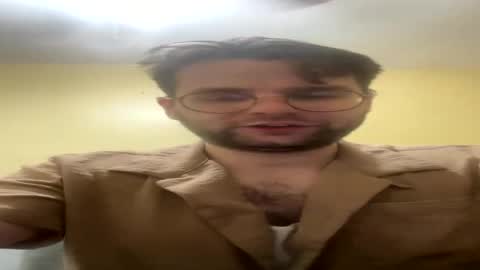averyaveryyy online show from 05/10/26, 03:06