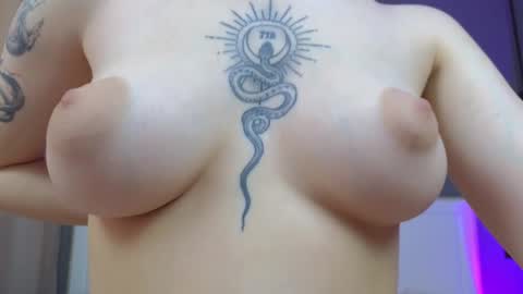 avgustina_love online show from 02/01/25, 11:43