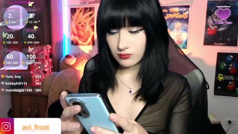 Snapshot of avi_frost chatting on 02/04/25, 09:17 Saraaaa independent model 3 online show from 02/04/25, 09:17