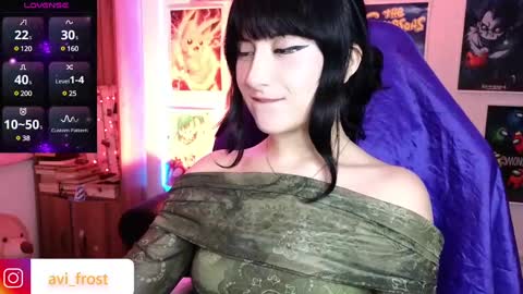 Snapshot of avi_frost chatting on 03/05/25, 05:29 Saraaaa independent model 3 online show from 03/05/25, 05:29