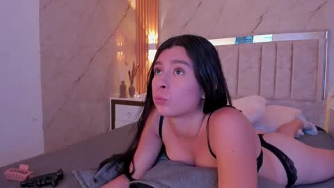 Avigail  online show from 02/10/26, 06:45