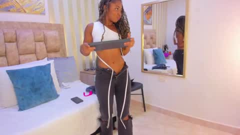 AVIS  online show from 11/19/25, 08:20