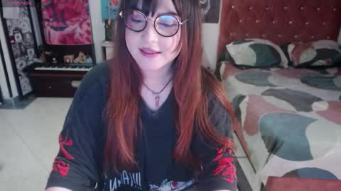 Abril online show from 10/08/25, 01:58