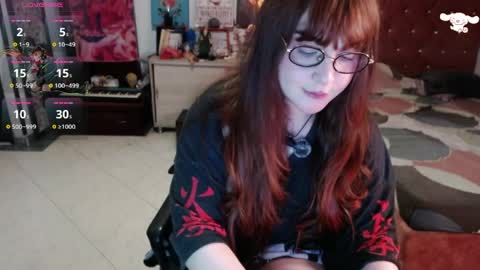 Snapshot of avril2809 chatting on 04/09/26, 02:33 Abril online show from 04/09/26, 02:33