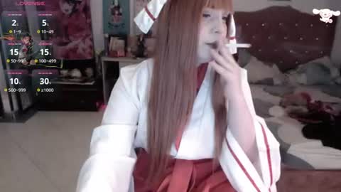Abril online show from 06/18/26, 06:35