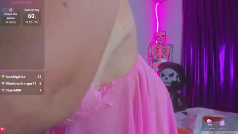 avril_jonson online show from 10/24/25, 10:28