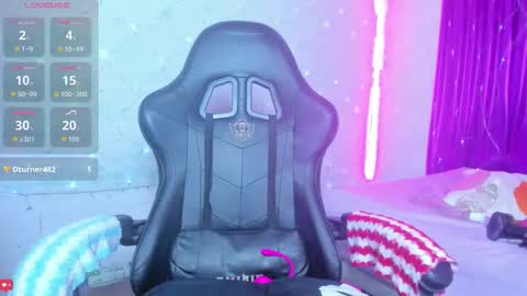 avril_jonson online show from 11/26/25, 10:55