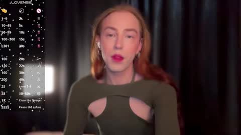 avril_pearly_ online show from 02/24/26, 10:46